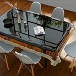 ডাইনিং টেবিলের স্বচ্ছ কভার